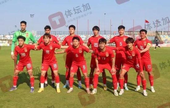 热刺可能终止与洛里的合同 并支付一笔补偿金英媒FootballInsider报道，热刺可能终止与门将洛里的合同。